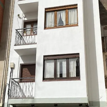 Atico Con Terraza アパート *