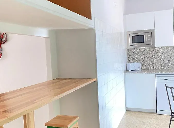 アパート Atico Con Terraza カンブリルス