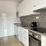 Atico Con Terraza 公寓 *