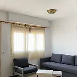 Atico Con Terraza * 坎布里尔斯