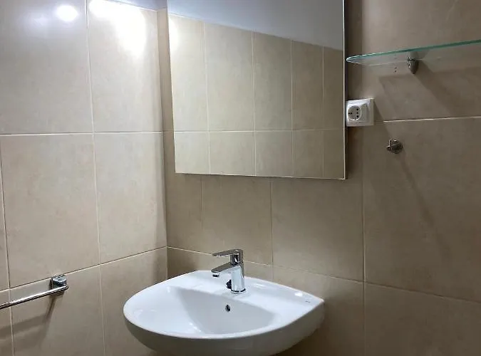 Atico Con Terraza
